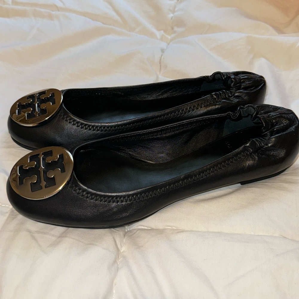 Tory Burch Black Flats! Size 9.5!